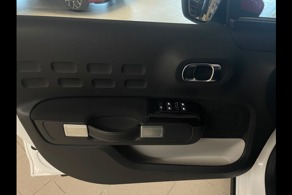 Citroën C3 1.2 PureTech Feel Edition AIRCO NAVI CRUISE APPLE CARPLAY VELGEN BLUETOOTH NETTE AUTO