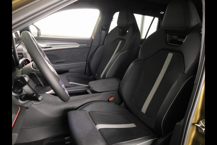 Škoda Kodiaq 1.5 TSI PHEV 204pk Sportline Business | Panoramadak | Trekhaak | Light & View | Adaptief onderstel | Canton Sound |