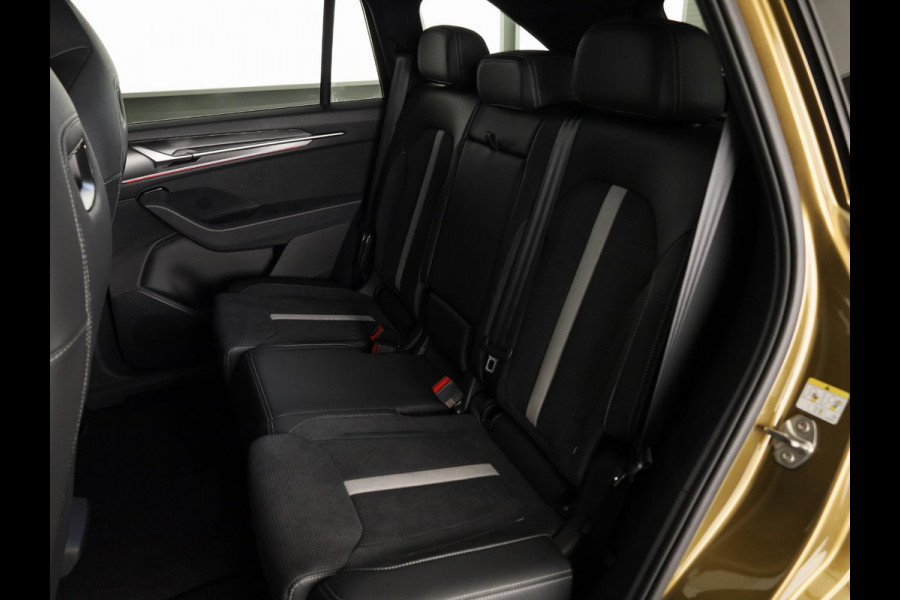 Škoda Kodiaq 1.5 TSI PHEV 204pk Sportline Business | Panoramadak | Trekhaak | Light & View | Adaptief onderstel | Canton Sound |