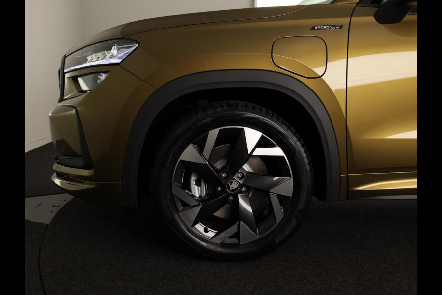Škoda Kodiaq 1.5 TSI PHEV 204pk Sportline Business | Panoramadak | Trekhaak | Light & View | Adaptief onderstel | Canton Sound |