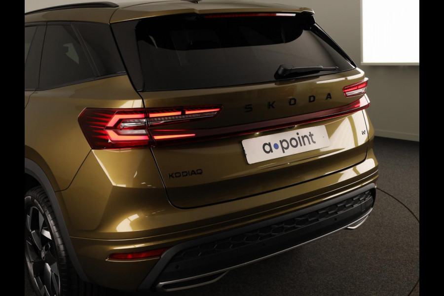 Škoda Kodiaq 1.5 TSI PHEV 204pk Sportline Business | Panoramadak | Trekhaak | Light & View | Adaptief onderstel | Canton Sound |