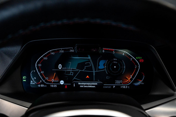 BMW X5 xDrive30d *Grijs kenteken / M-Sport / Panorama / HUD / Surround-view / Memory / Elektr. trekhaak*