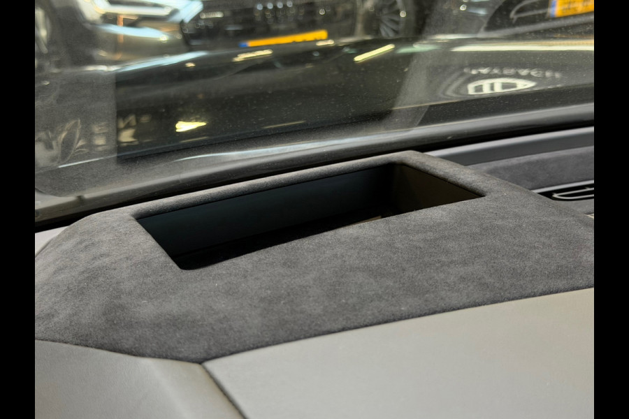 Lamborghini Urus 4.0 V8 |PANO|AKRAPOVIC|B&O|MASSAGE|CERAMIC|HuD|CARBON|SOFTCLOSE|360 CAMERA|GARANTIE 03/2027|23 INCH|650PK|BOMVOL!