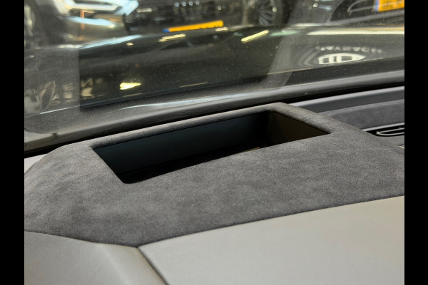 Lamborghini Urus 4.0 V8 |PANO|AKRAPOVIC|B&O|MASSAGE|CERAMIC|HuD|CARBON|SOFTCLOSE|360 CAMERA|GARANTIE 03/2027|23 INCH|650PK|BOMVOL!