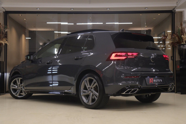 Volkswagen Golf 1.5 eTSI R-Line PANO/CAM/CARPLAY/KEYLES/IQ/ACC/VOL