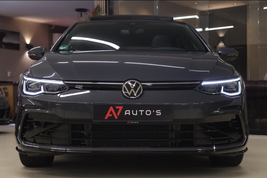Volkswagen Golf 1.5 eTSI R-Line PANO/CAM/CARPLAY/KEYLES/IQ/ACC/VOL