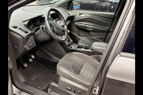 Ford Kuga 1.5 EcoBoost ST Line 150pk Trekhaak | Camera | Stoelverwarming | SYNC 3 | Dealer onderhouden