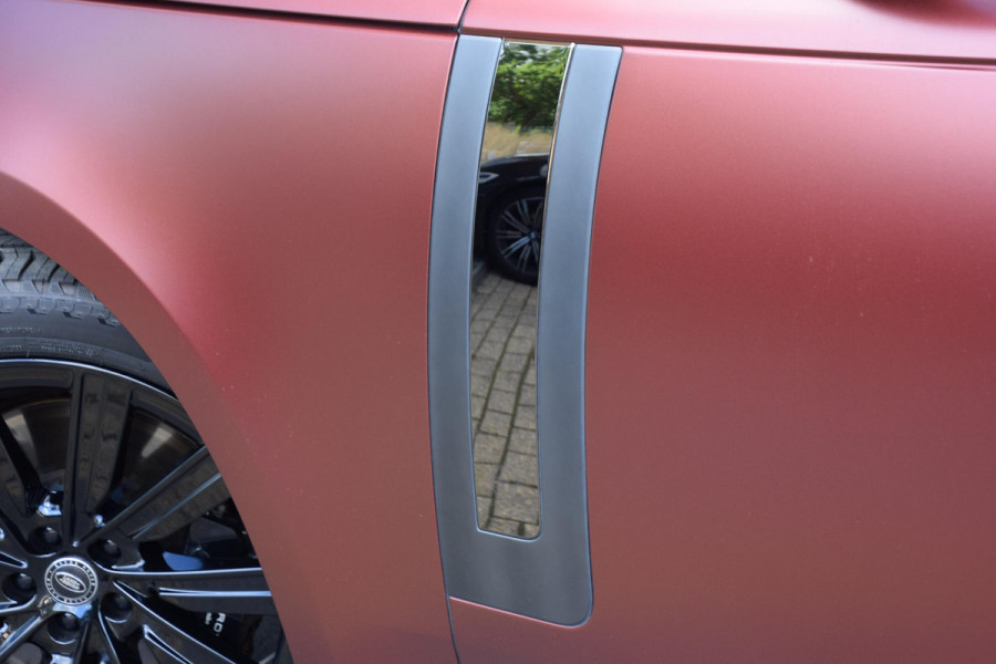 Land Rover Range Rover P510e SV PHEV