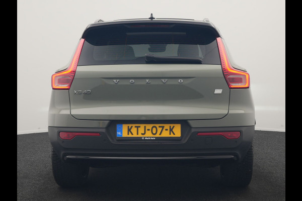 Volvo XC40 Recharge Ultimate 70 kWh 232pk Dealer O.H | Trekhaak Af Fabriek | Panodak | Adaptive Cruise | 360 Camera | Sportstoelen Memory & Verwarmd | Harman / Kardon | Keyless | Blis | Google Assistent | Stuur Verwarmd | Apple Carplay | DAB |