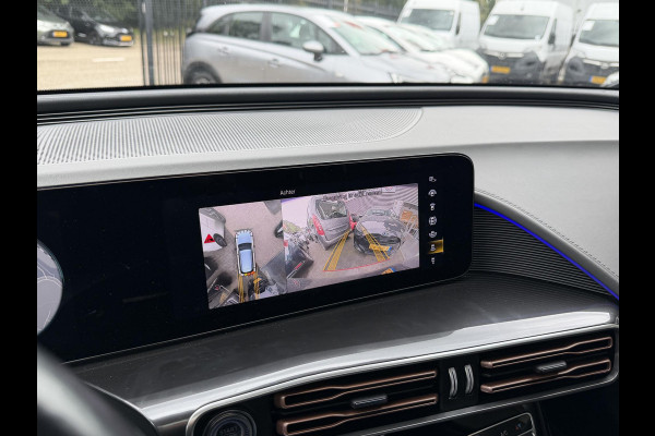 Mercedes-Benz EQC 400 BUSINESS AMG 80 kWh ACCU 97% GARANTIE 7-2031! 4MATIC. SCHUIFDAK PREMIUM PLUS-PAKKET! . GARANTIE TOT 07-2031 . ACCU 97% . PANORAMA-DAK .
