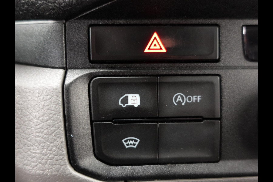 Volkswagen Crafter 177pk Automaat L3H3 / L2H2 Airco Cruise control Navigatie Camera Apple Carplay Sidebars