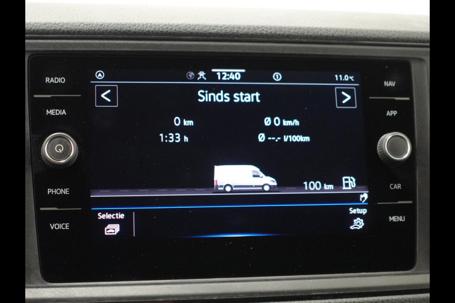 Volkswagen Crafter 177pk Automaat L3H3 / L2H2 Airco Cruise control Navigatie Camera Apple Carplay Sidebars