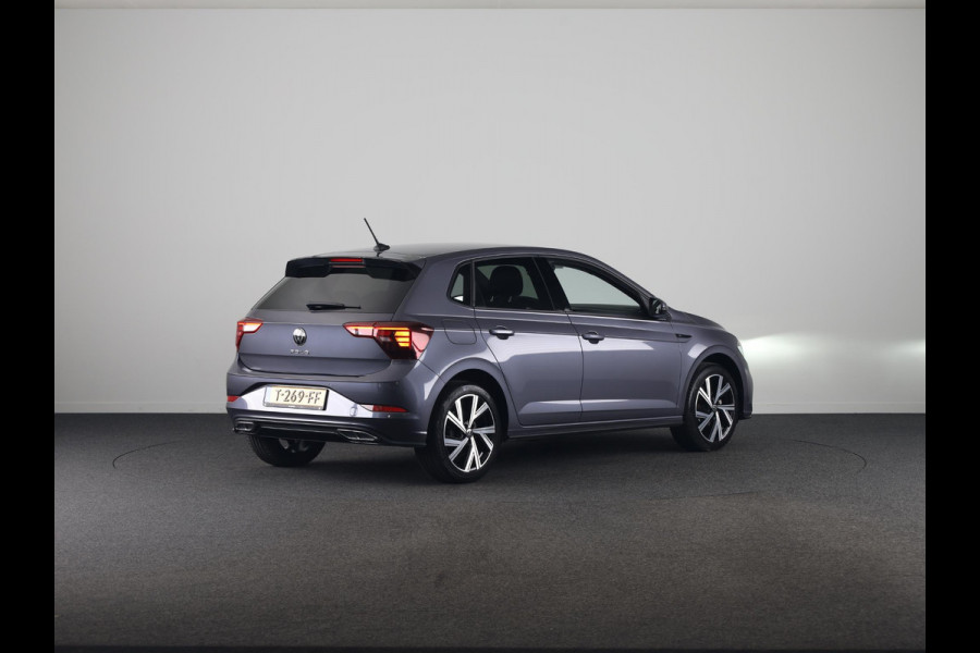 Volkswagen Polo 1.0 TSI R-Line 95 PK | Camera | Navigatie | Parkeersensoren | 17 Inch
