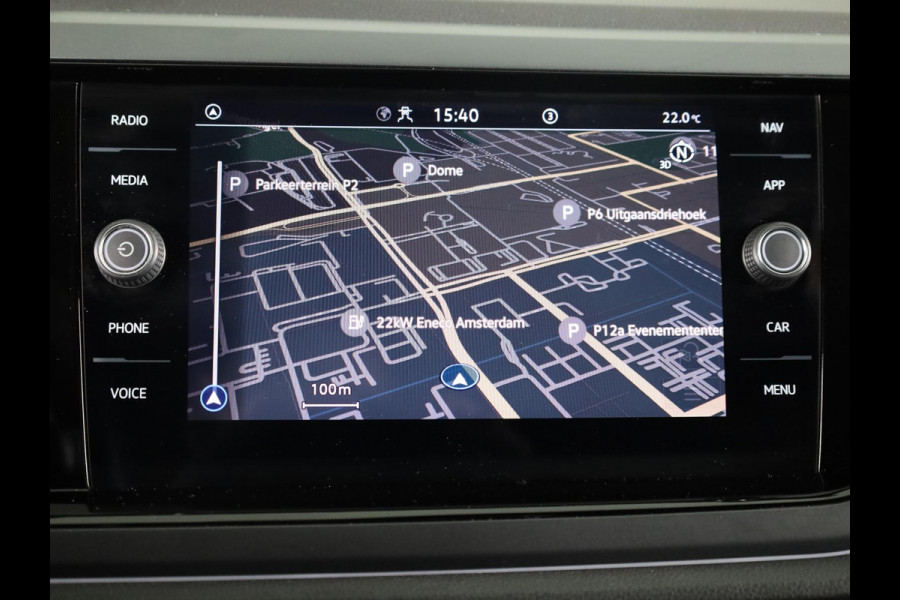 Volkswagen Polo 1.0 TSI R-Line 95 PK | Camera | Navigatie | Parkeersensoren | 17 Inch