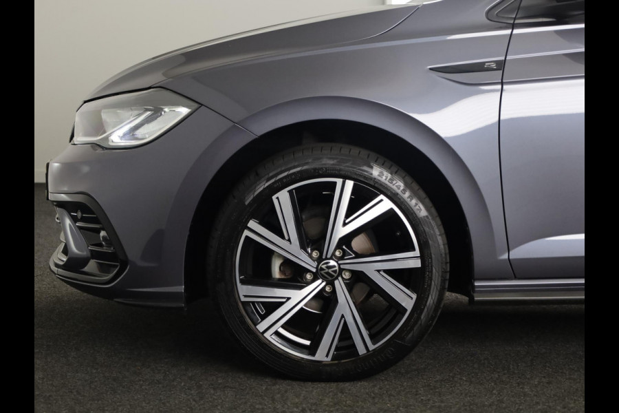 Volkswagen Polo 1.0 TSI R-Line 95 PK | Camera | Navigatie | Parkeersensoren | 17 Inch