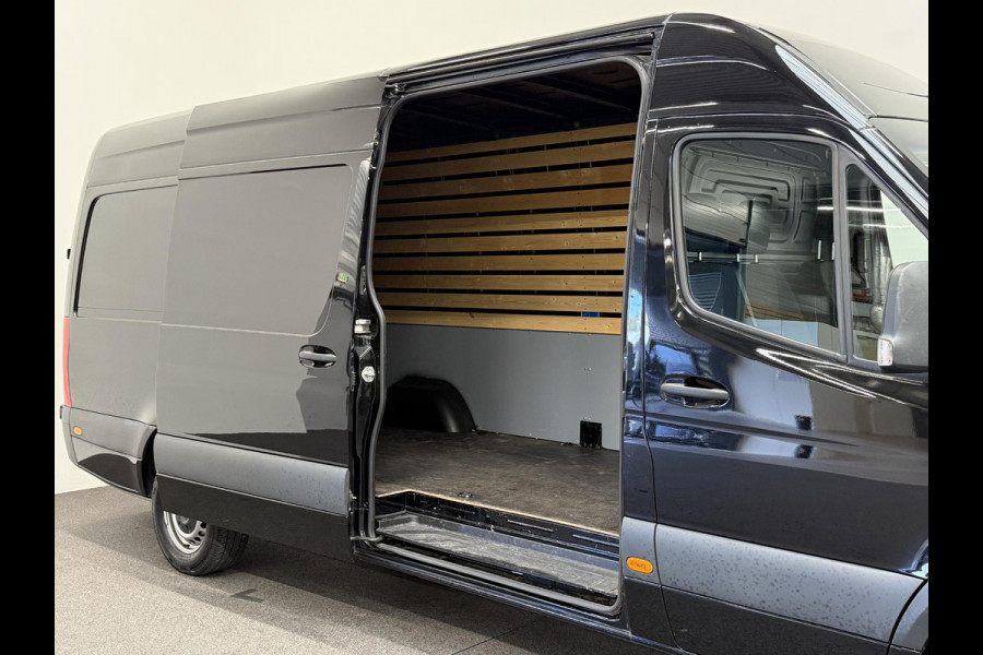 Mercedes-Benz Sprinter 311 1.9 CDI L3H2 RWD Navigatie Apple carplay/android Airco Camera Trekhaak 3-zits