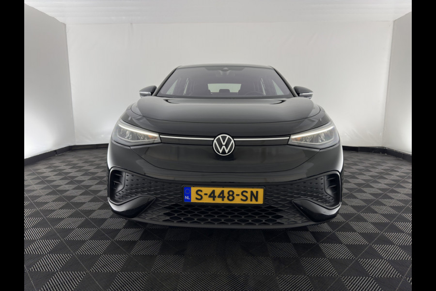 Volkswagen ID.5 Pro Business 77 kWh [3-Fase-11kW] {SoH-93%} (INCL.BTW) *HEAD-UP | LEATHER-FABRIC | FULL-LED | ADAPTIE-CRUISE |  DIGI-COCKPIT | HEATED-COMFORTSEATS | KEYLESS | DAB+ | AMBIENT-LIGHT | NAVI-FULLMAP | CAMERA | TOWBAR | 19''ALU*
