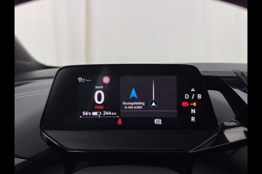 Volkswagen ID.5 Pro Business 77 kWh [3-Fase-11kW] {SoH-93%} (INCL.BTW) *HEAD-UP | LEATHER-FABRIC | FULL-LED | ADAPTIE-CRUISE |  DIGI-COCKPIT | HEATED-COMFORTSEATS | KEYLESS | DAB+ | AMBIENT-LIGHT | NAVI-FULLMAP | CAMERA | TOWBAR | 19''ALU*