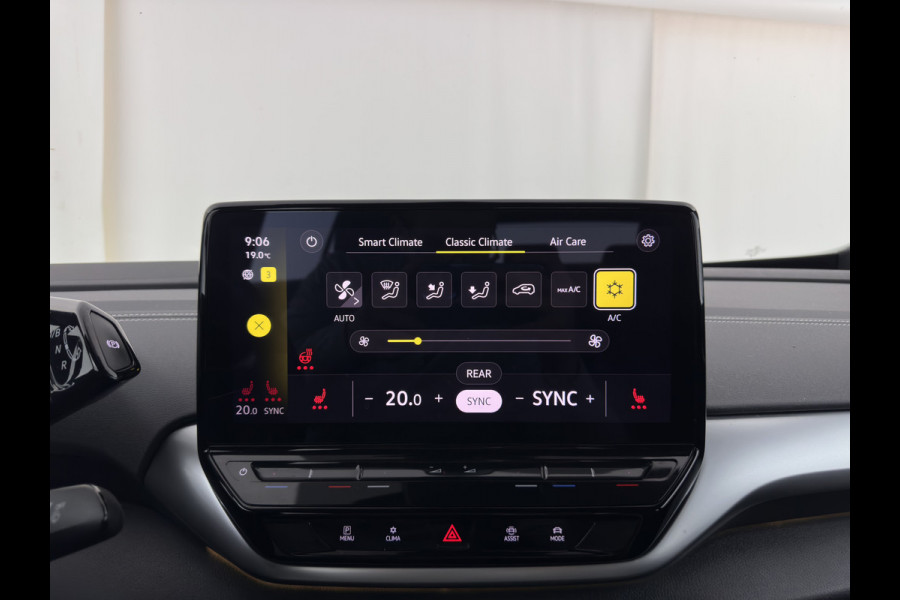 Volkswagen ID.5 Pro Business 77 kWh [3-Fase-11kW] {SoH-93%} (INCL.BTW) *HEAD-UP | LEATHER-FABRIC | FULL-LED | ADAPTIE-CRUISE |  DIGI-COCKPIT | HEATED-COMFORTSEATS | KEYLESS | DAB+ | AMBIENT-LIGHT | NAVI-FULLMAP | CAMERA | TOWBAR | 19''ALU*