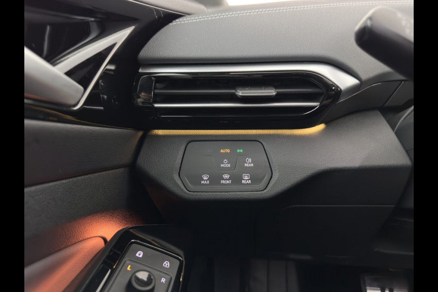 Volkswagen ID.5 Pro Business 77 kWh [3-Fase-11kW] {SoH-93%} (INCL.BTW) *HEAD-UP | LEATHER-FABRIC | FULL-LED | ADAPTIE-CRUISE |  DIGI-COCKPIT | HEATED-COMFORTSEATS | KEYLESS | DAB+ | AMBIENT-LIGHT | NAVI-FULLMAP | CAMERA | TOWBAR | 19''ALU*