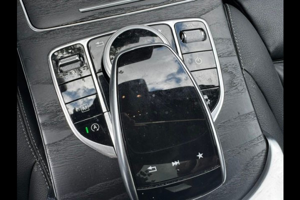 Mercedes-Benz GLC 250 4MATIC Premium Plus AMG Line Automaat Airco/ECC,Leder,Camera,Panoramadak