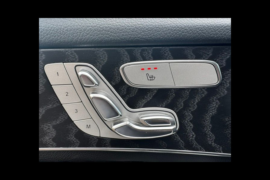 Mercedes-Benz GLC 250 4MATIC Premium Plus AMG Line Automaat Airco/ECC,Leder,Camera,Panoramadak