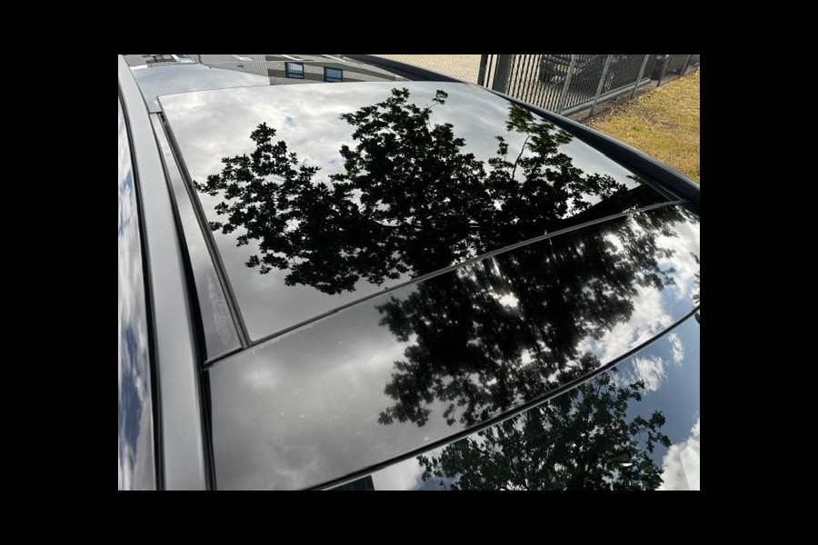 Mercedes-Benz GLC 250 4MATIC Premium Plus AMG Line Automaat Airco/ECC,Leder,Camera,Panoramadak