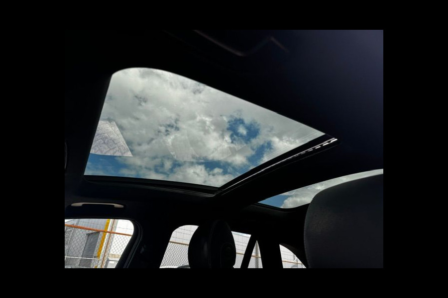 Mercedes-Benz GLC 250 4MATIC Premium Plus AMG Line Automaat Airco/ECC,Leder,Camera,Panoramadak