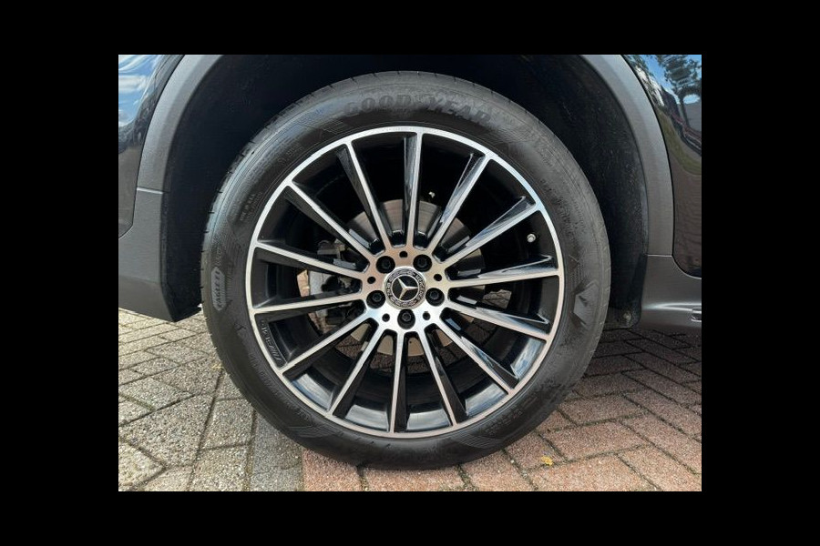 Mercedes-Benz GLC 250 4MATIC Premium Plus AMG Line Automaat Airco/ECC,Leder,Camera,Panoramadak