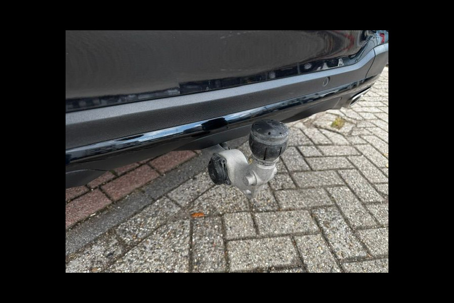 Mercedes-Benz GLC 250 4MATIC Premium Plus AMG Line Automaat Airco/ECC,Leder,Camera,Panoramadak