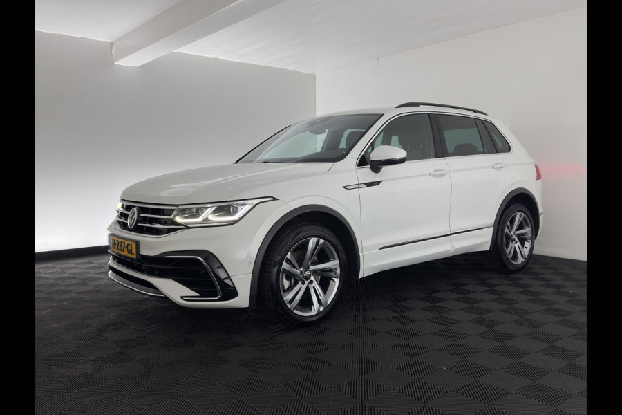 Volkswagen Tiguan 2.0 TDI 4Motion (INCL.BTW) Aut. *LEATHER-FABRIC | FLL-LED | DIGI-COCKPIT | ADAPTIVE-CRUISE | CAMERA | NAVI-FULLMAP | HEATED-SPORTSEATS | BLIND-SPOT | PRIVACY-GLASS | TOWBAR | 19''ALU*