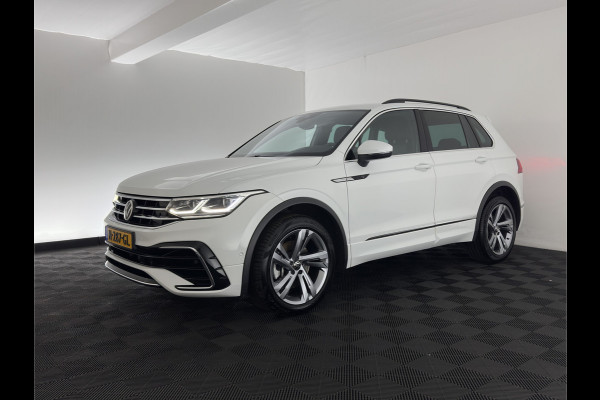 Volkswagen Tiguan 2.0 TDI 4Motion (INCL.BTW) Aut. *LEATHER-FABRIC | FLL-LED | DIGI-COCKPIT | ADAPTIVE-CRUISE | CAMERA | NAVI-FULLMAP | HEATED-SPORTSEATS | BLIND-SPOT | PRIVACY-GLASS | TOWBAR | 19''ALU*