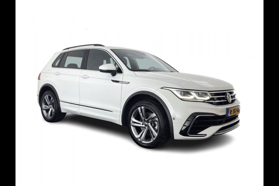Volkswagen Tiguan 2.0 TDI 4Motion (INCL.BTW) Aut. *LEATHER-FABRIC | FLL-LED | DIGI-COCKPIT | ADAPTIVE-CRUISE | CAMERA | NAVI-FULLMAP | HEATED-SPORTSEATS | BLIND-SPOT | PRIVACY-GLASS | TOWBAR | 19''ALU*