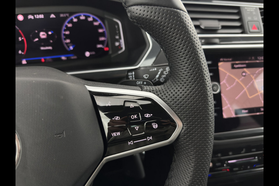 Volkswagen Tiguan 2.0 TDI 4Motion (INCL.BTW) Aut. *LEATHER-FABRIC | FLL-LED | DIGI-COCKPIT | ADAPTIVE-CRUISE | CAMERA | NAVI-FULLMAP | HEATED-SPORTSEATS | BLIND-SPOT | PRIVACY-GLASS | TOWBAR | 19''ALU*