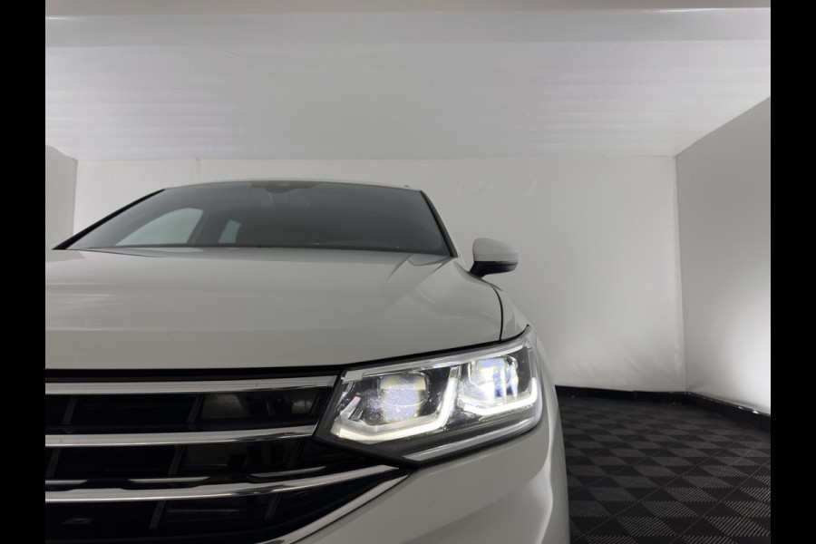 Volkswagen Tiguan 2.0 TDI 4Motion (INCL.BTW) Aut. *LEATHER-FABRIC | FLL-LED | DIGI-COCKPIT | ADAPTIVE-CRUISE | CAMERA | NAVI-FULLMAP | HEATED-SPORTSEATS | BLIND-SPOT | PRIVACY-GLASS | TOWBAR | 19''ALU*