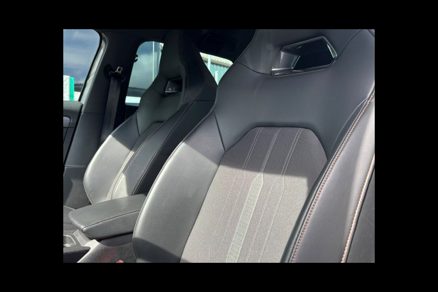 CUPRA Leon Sportstourer 1.4 e-Hybrid 245 | Stoelverwarming | Adapt. Cruise