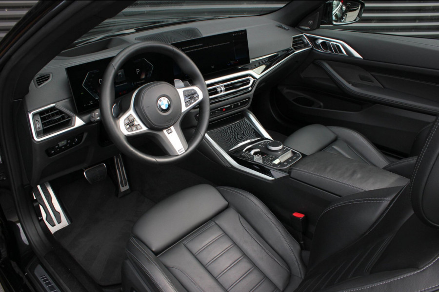 BMW 4 Serie Cabrio M440i xDrive High Executive 374PK / STUURVERWARMING / FULL BLACK / 19'' WHEELS / FULL OPTIONS /M-SPORT/ HEAD-UP