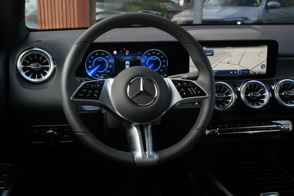 Mercedes-Benz EQB 250+ Business Solution 71 kWh