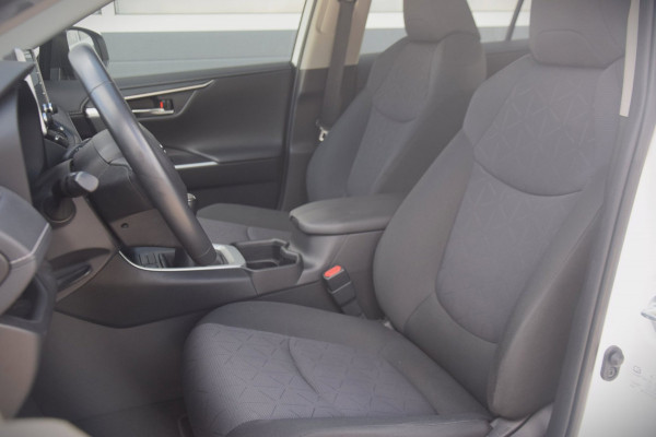 Toyota RAV4 2.0 VVT-iE Business 2000 KG TREKGEWICHT!/APPLE CARPLAY/ADAPTIEVE CRUISE/LED KOPLAMPEN