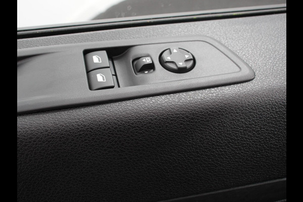 Opel Vivaro 2.0 BlueHDi 180 S&S L3 Automaat Apple Carplay /  Android Auto Parkeersensoren Trekhaak Camera Navigatie Cruise Control LED