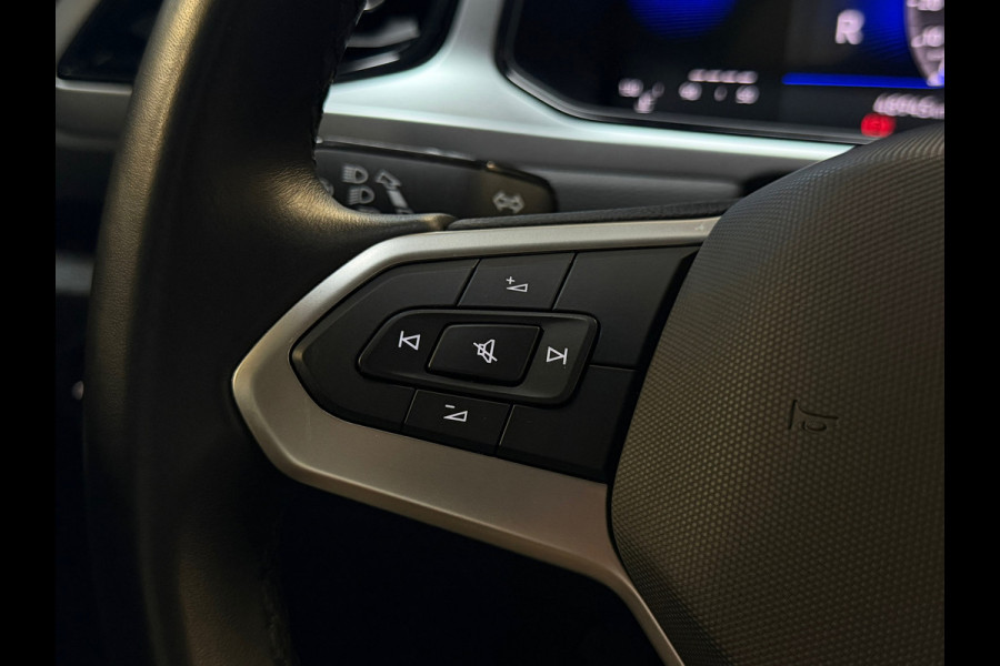Volkswagen T-Roc 1.5 TSI Life AUTOMAAT|LED|DEALER ONDERHOUDEN|STOELVERWARMING|APK|2023|
