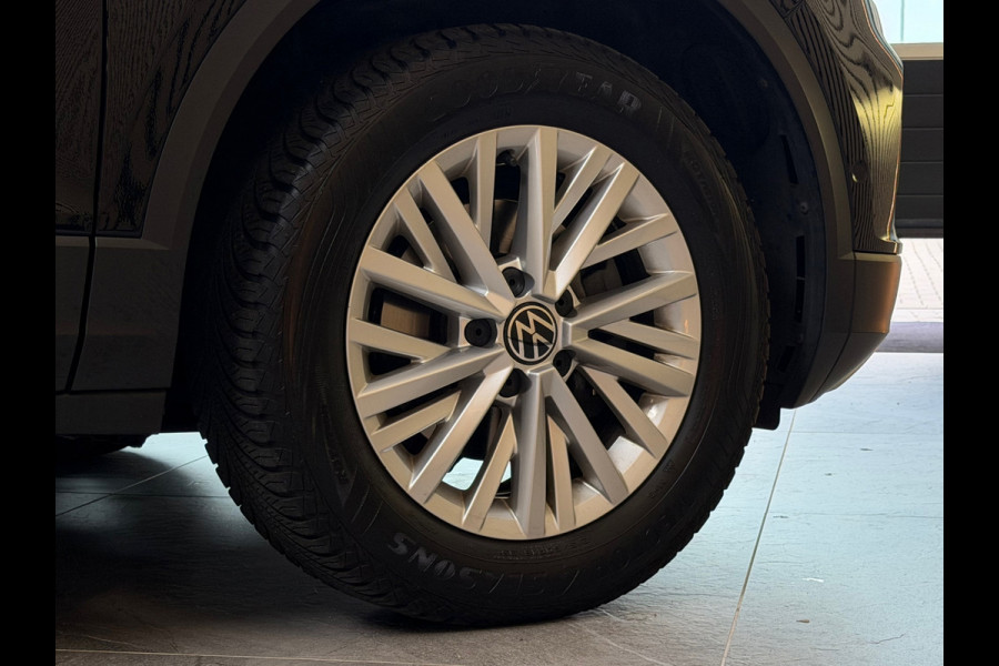 Volkswagen T-Roc 1.5 TSI Life AUTOMAAT|LED|DEALER ONDERHOUDEN|STOELVERWARMING|APK|2023|