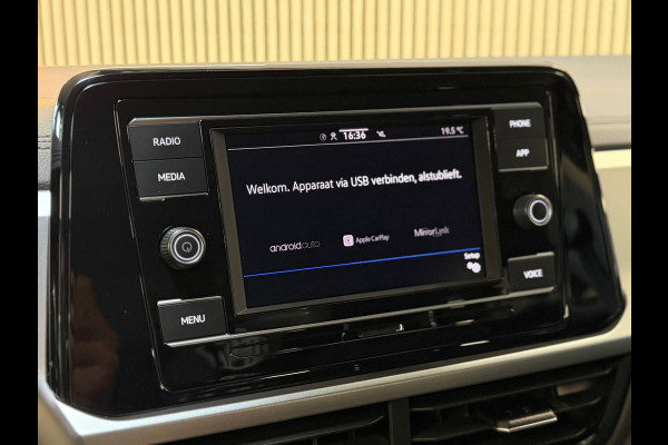 Volkswagen T-Roc 1.5 TSI Life AUTOMAAT|LED|DEALER ONDERHOUDEN|STOELVERWARMING|APK|2023|