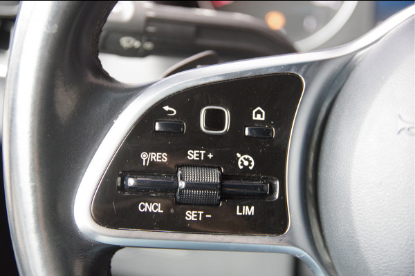 Mercedes-Benz Sprinter 319 3.0 CDI V6 L2H2 AUT. LED, 2X SCHUIFDEUR, 3.5T TREKHAAK, 360 CAMERA, MBUX 10'', LEDER, CRUISE, CLIMA, PARKEERSENSOREN, 18'' L