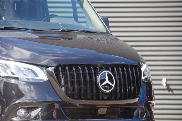 Mercedes-Benz Sprinter 319 3.0 CDI V6 L2H2 AUT. LED, 2X SCHUIFDEUR, 3.5T TREKHAAK, 360 CAMERA, MBUX 10'', LEDER, CRUISE, CLIMA, PARKEERSENSOREN, 18'' L