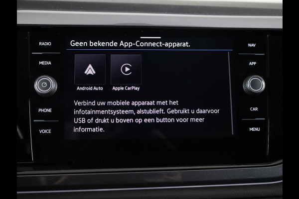 Volkswagen Polo 1.0 TSI Style 95 pk | Navigatie via App | Parkeersensoren (Park assist)| Autom. airco | Matrix LED koplampen | Keyless |