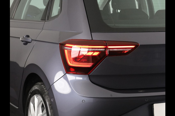 Volkswagen Polo 1.0 TSI Style 95 pk | Navigatie via App | Parkeersensoren (Park assist)| Autom. airco | Matrix LED koplampen | Keyless |