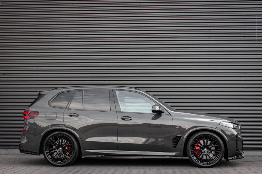 BMW X5 XDrive50e High Executive / HEAD-UP / PANO-DAK / 4-WHEEL STRURING / LUCHTVERING / DRIVING ASSISANT / SOFTCLOSE / M-SEATS