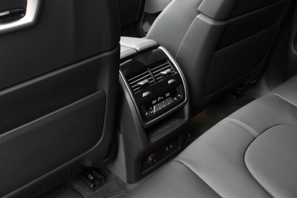 BMW X5 XDrive50e High Executive / HEAD-UP / PANO-DAK / 4-WHEEL STRURING / LUCHTVERING / DRIVING ASSISANT / SOFTCLOSE / M-SEATS