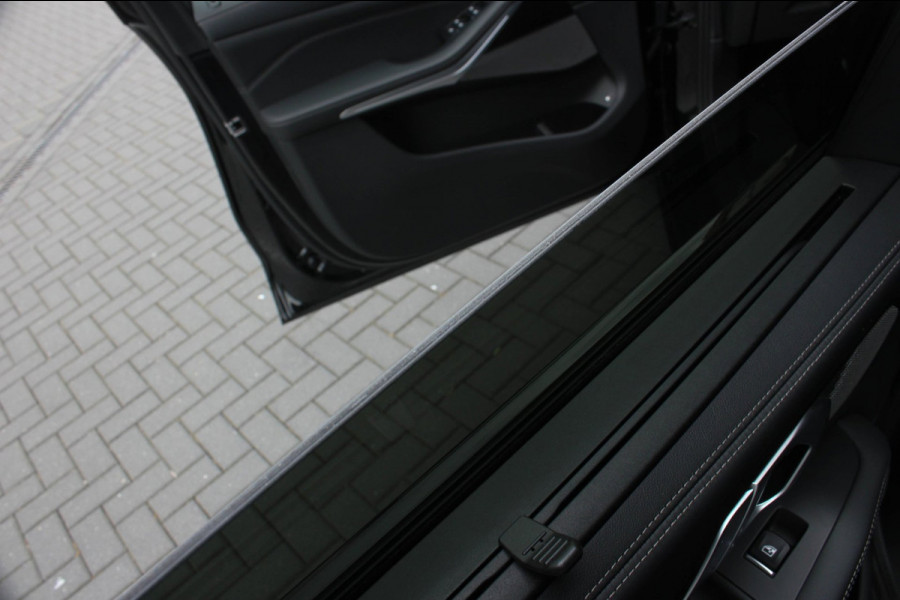 BMW X5 XDrive50e High Executive / HEAD-UP / PANO-DAK / 4-WHEEL STRURING / LUCHTVERING / DRIVING ASSISANT / SOFTCLOSE / M-SEATS